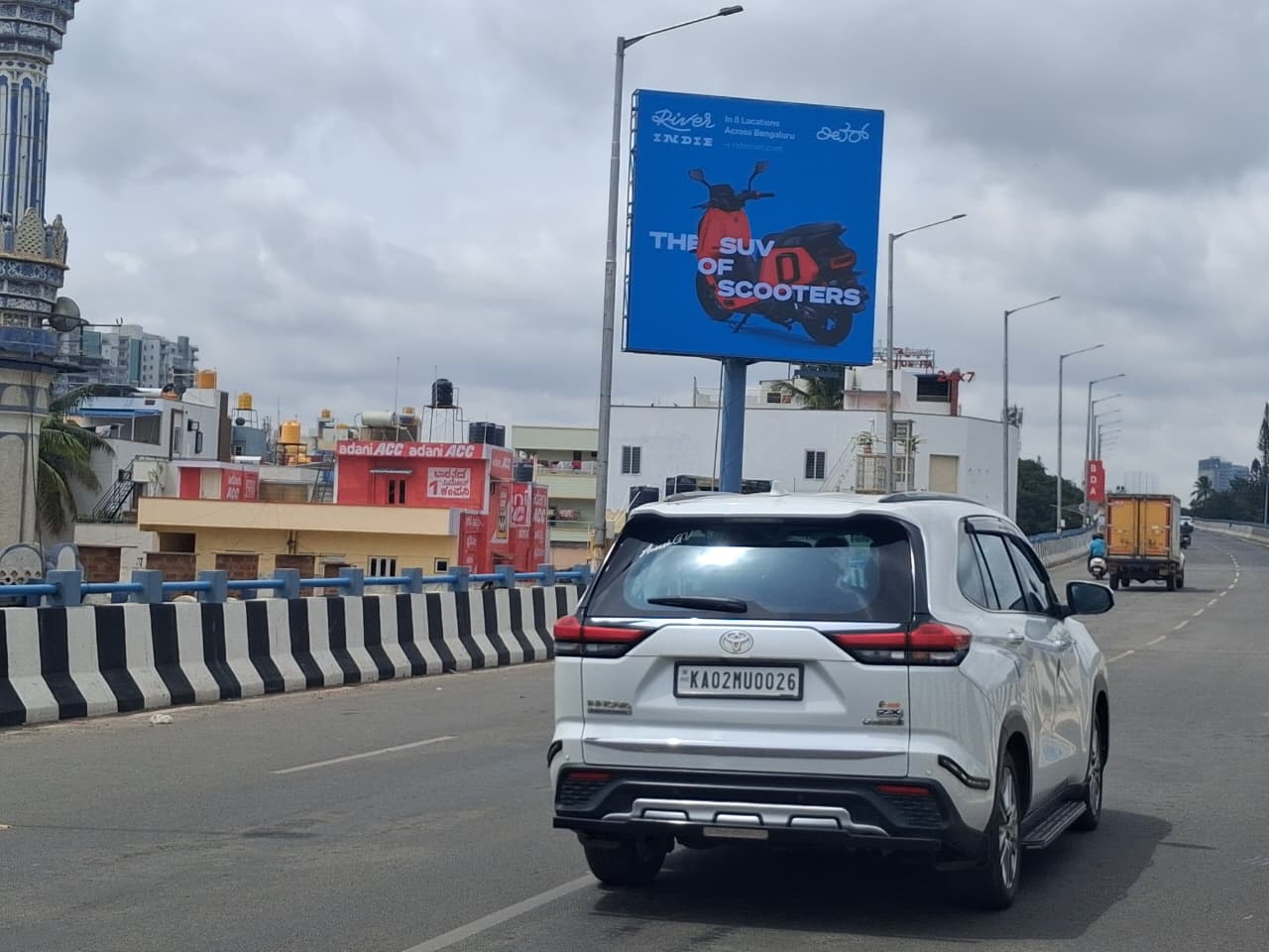 Hebbal Flyover traffic from Manyata Tech Park & Airport towards City